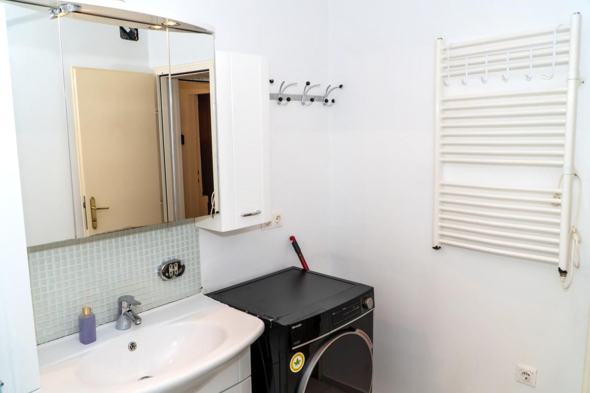 Spacious Rooms 5 Minutes To Wiener Stadthalle Exterior foto