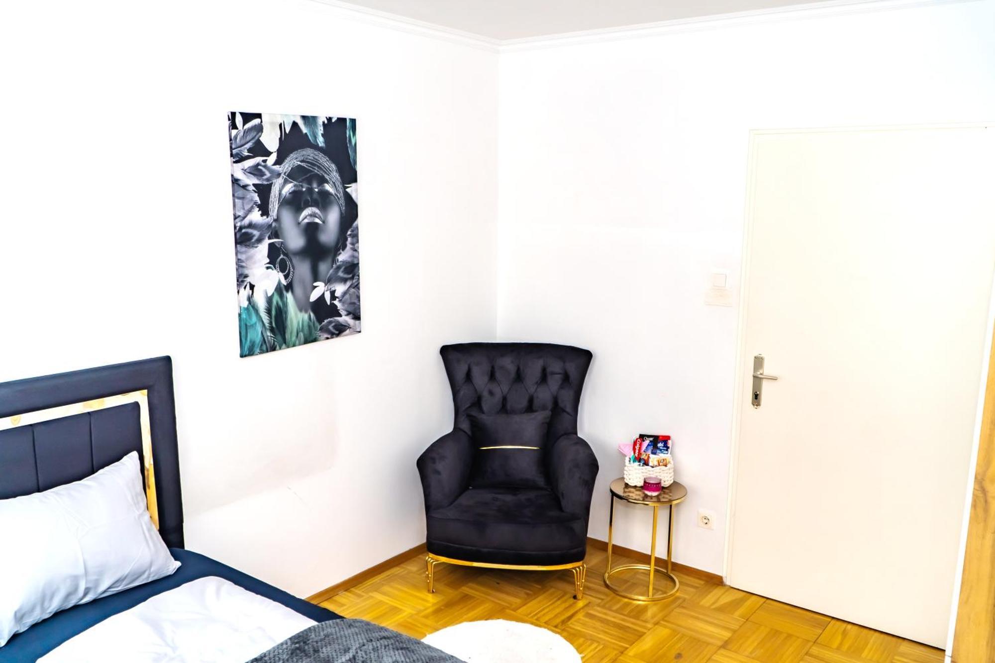 Spacious Rooms 5 Minutes To Wiener Stadthalle Exterior foto